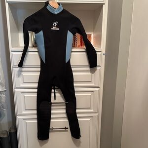 Seavenger Kids One Piece Wetsuit- Black and Light Blue